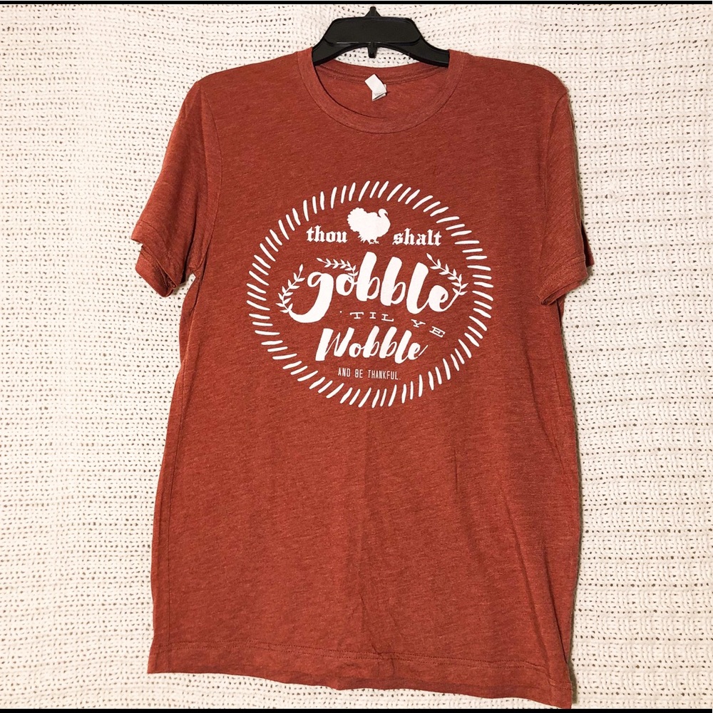 Holliday Graphic Tee